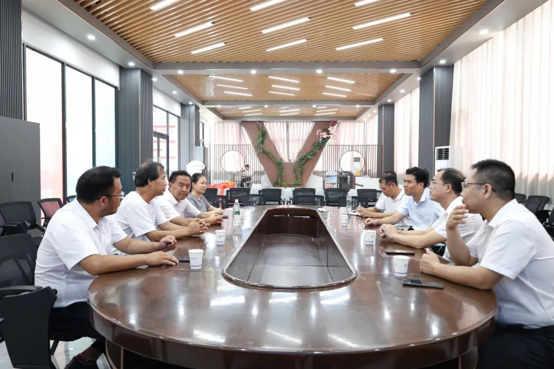 【红领浔州 铸魂育人】桂平市委领导深入多宝手机网页版登录入口指导开学工作